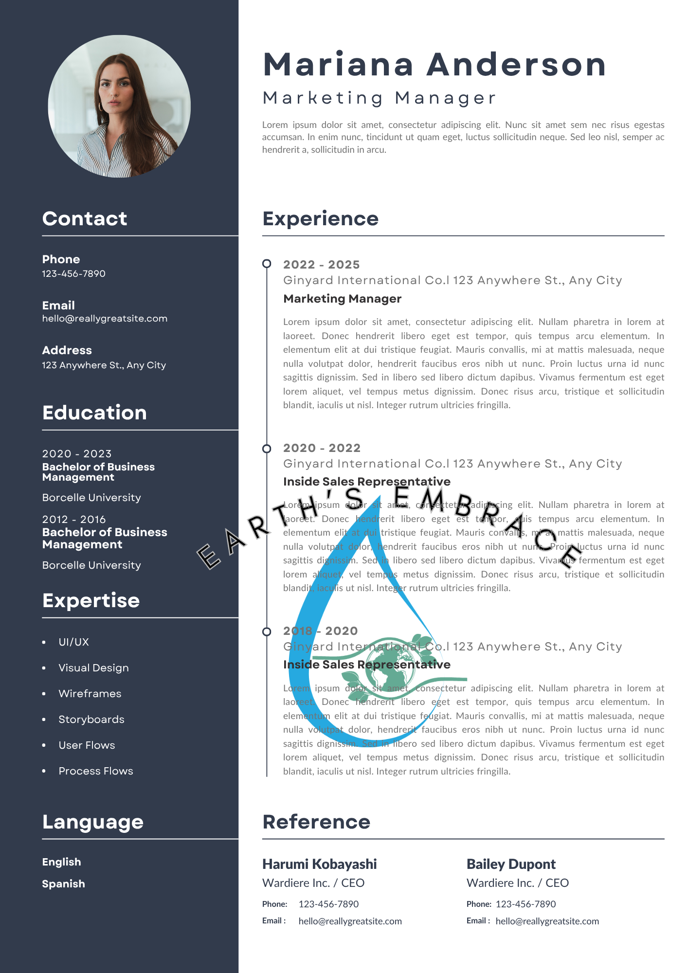 Mariana — Marketing Manager